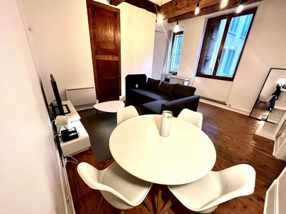 Grenoble Hypercentre - Appartement Vieille Ville - Wifi Екстер'єр фото